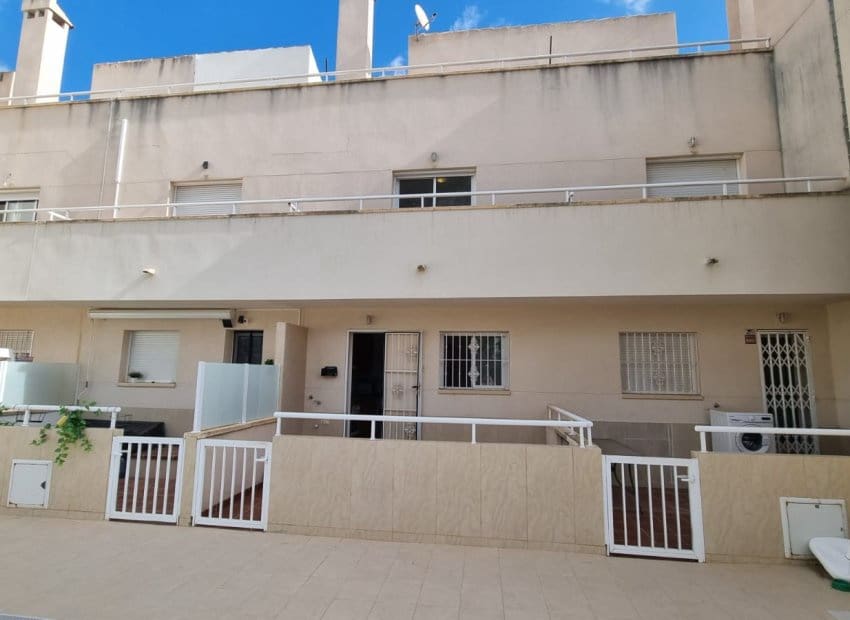 3 sovrum Hus till salu i Los Dolses med pool - 190 000 € (Ref: 9408231)