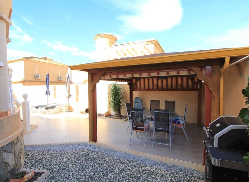 4 soverom Villa til salgs i Atalaya Park - € 365 000 (Ref: 9409851)