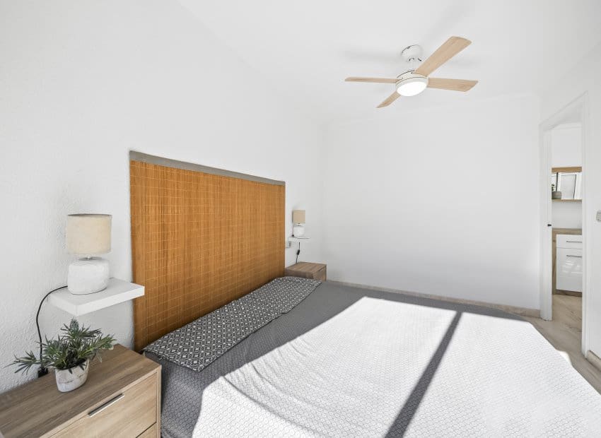 2 soverom Leilighet til salgs i Torrevieja - € 265 000 (Ref: 9412858)