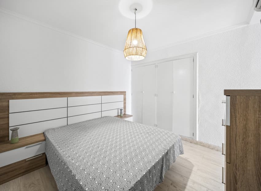 2 soverom Leilighet til salgs i Torrevieja - € 265 000 (Ref: 9412858)