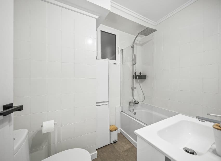 2 soverom Leilighet til salgs i Torrevieja - € 265 000 (Ref: 9412858)