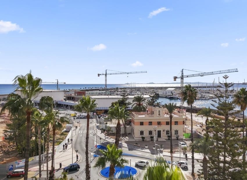 2 soverom Leilighet til salgs i Torrevieja - € 265 000 (Ref: 9412858)