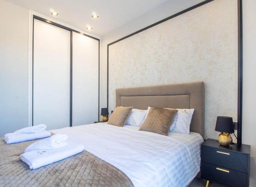 3 sovrum Bungalow till salu i Orihuela Costa med pool - 395 000 € (Ref: 9417622)