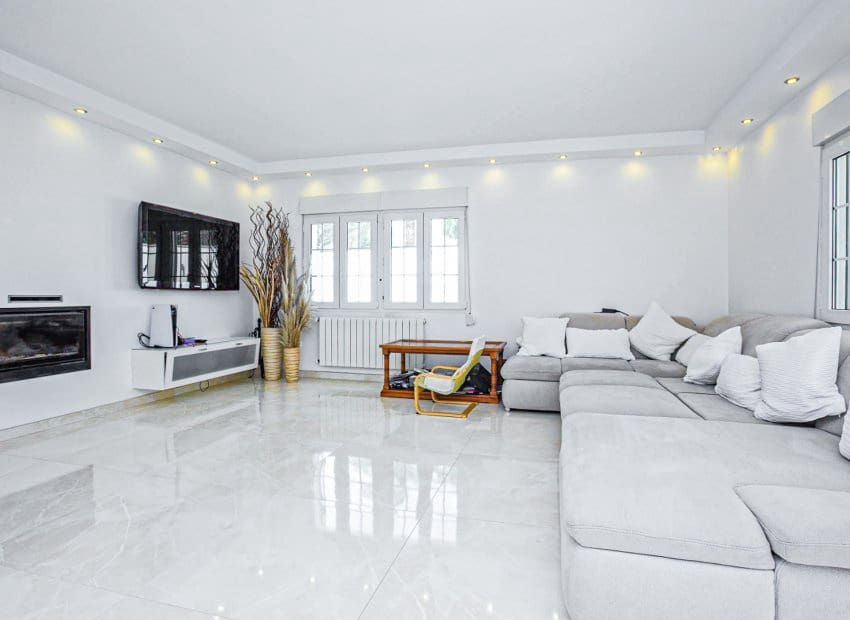 4 soverom Villa til salgs i La Zenia med svømmebasseng - € 1 350 000 (Ref: 9417623)