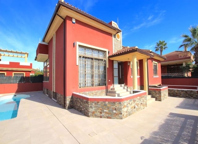 6 soveværelse Villa til salg i Lo Crispin, Algorfa med swimmingpool - € 395.000 (Ref: 9417624)