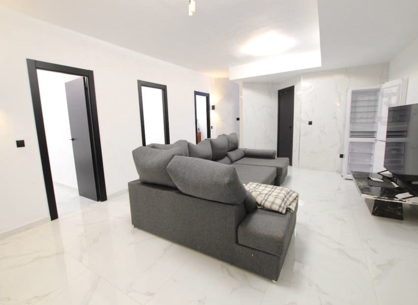 6 sovrum Villa till salu i Lo Crispin med pool - 395 000 € (Ref: 9417624)