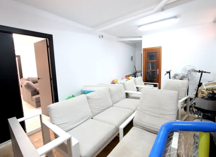 6 sovrum Villa till salu i Lo Crispin med pool - 395 000 € (Ref: 9417624)