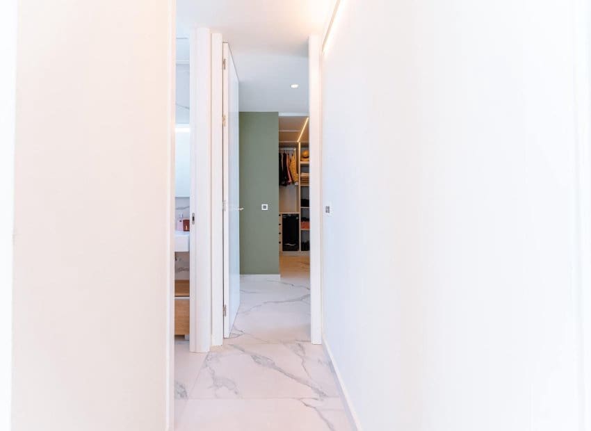 5 soveværelse Villa til salg i San Miguel de Salinas med swimmingpool - € 780.000 (Ref: 9417625)