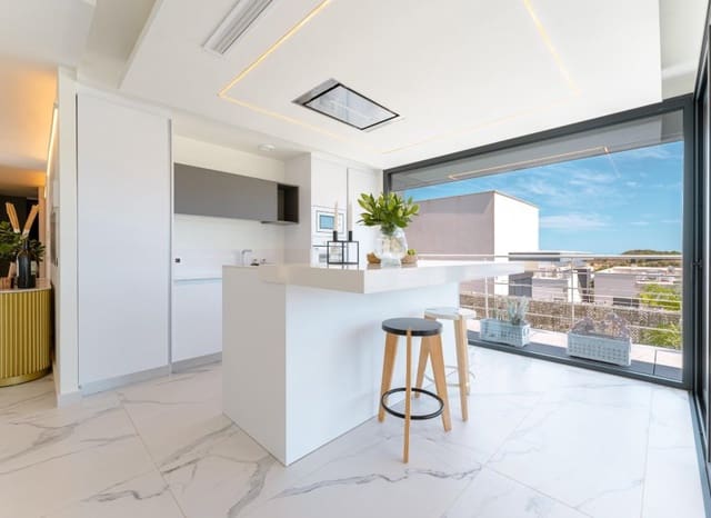 5 soveværelse Villa til salg i San Miguel de Salinas med swimmingpool - € 780.000 (Ref: 9417625)