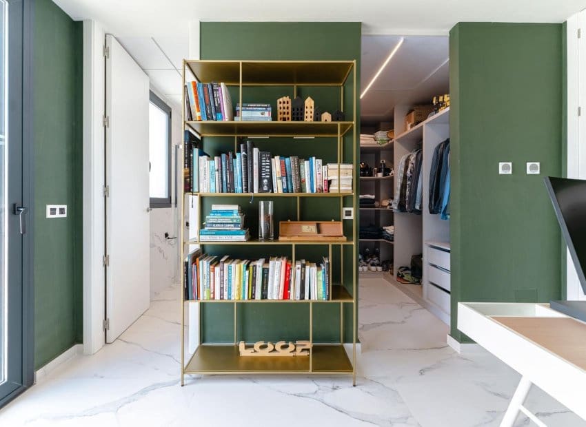 5 soveværelse Villa til salg i San Miguel de Salinas med swimmingpool - € 780.000 (Ref: 9417625)