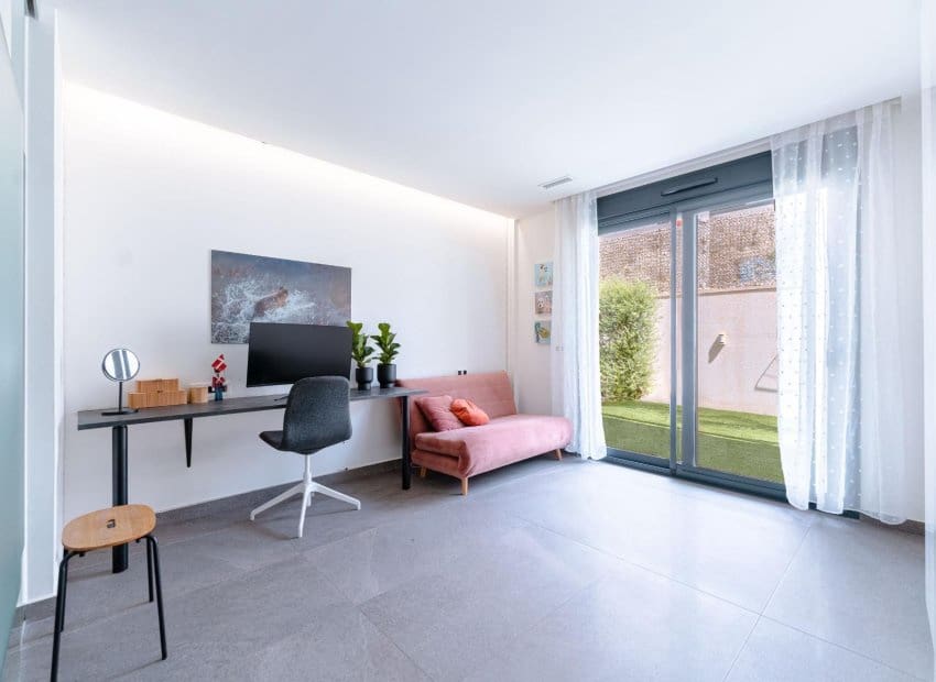 5 soveværelse Villa til salg i San Miguel de Salinas med swimmingpool - € 780.000 (Ref: 9417625)