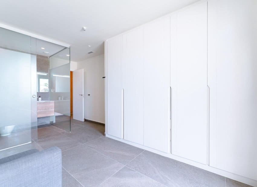 5 soveværelse Villa til salg i San Miguel de Salinas med swimmingpool - € 780.000 (Ref: 9417625)