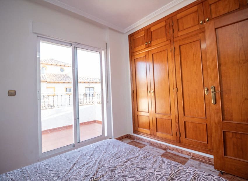 2 sypialnia Dom blizniak na sprzedaż w La Regia z basenem - 230 000 € (Ref: 9417626)