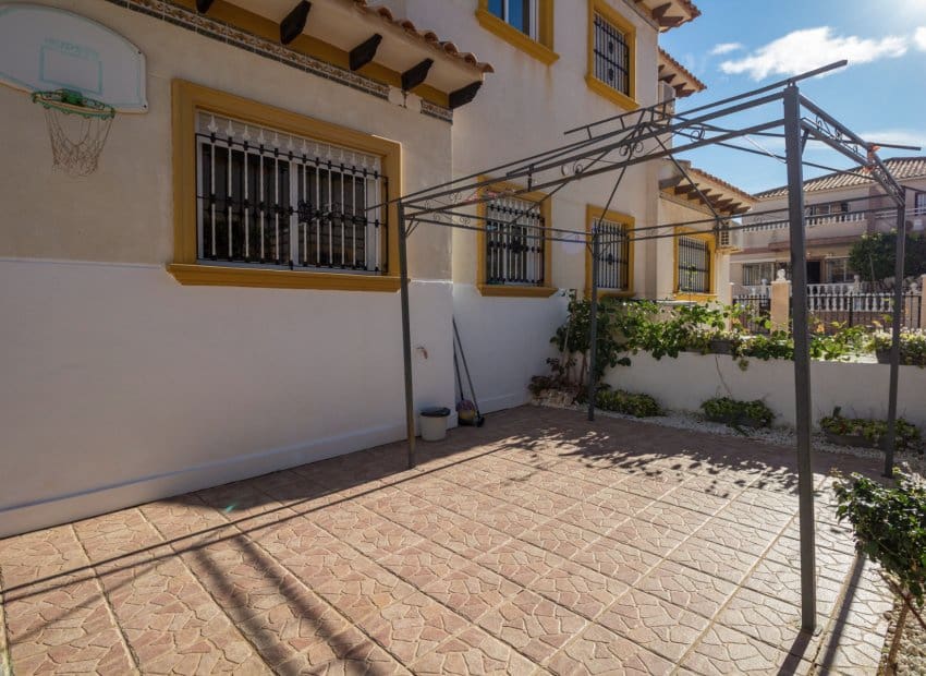 2 sypialnia Dom blizniak na sprzedaż w La Regia z basenem - 230 000 € (Ref: 9417626)