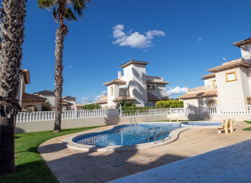 2 sypialnia Dom blizniak na sprzedaż w La Regia z basenem - 230 000 € (Ref: 9417626)