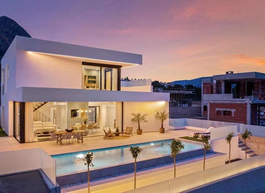 3 bedroom Villa for sale in Polop with pool - € 860,000 (Ref: 9417627)