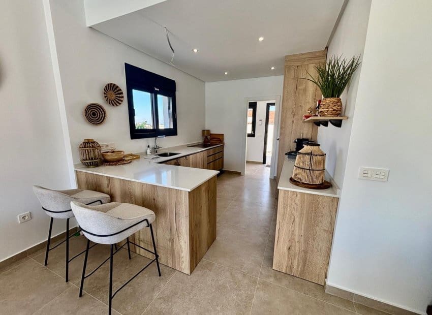 3 bedroom Villa for sale in Rojales with pool - € 472,913 (Ref: 9417629)