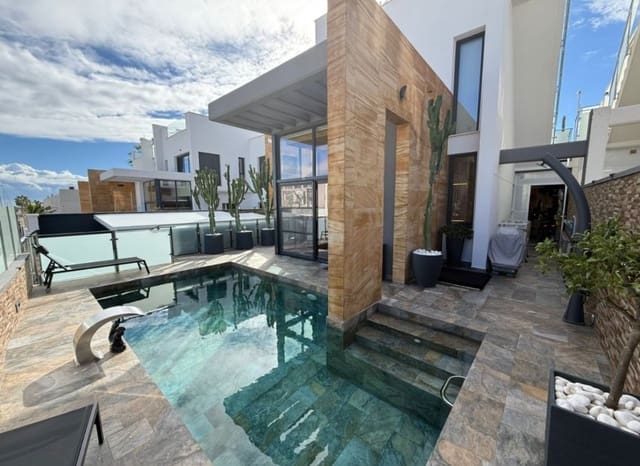 3 Zimmer Villa zu verkaufen in Lomas de Cabo Roig - Los Dolses, Orihuela mit Pool - 575.000 € (Ref: 9417631)