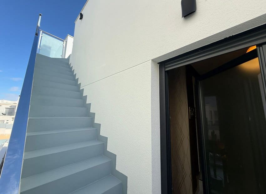 3 chambre Villa/Maison à vendre à Orihuela Costa avec piscine - 575 000 € (Ref: 9417631)