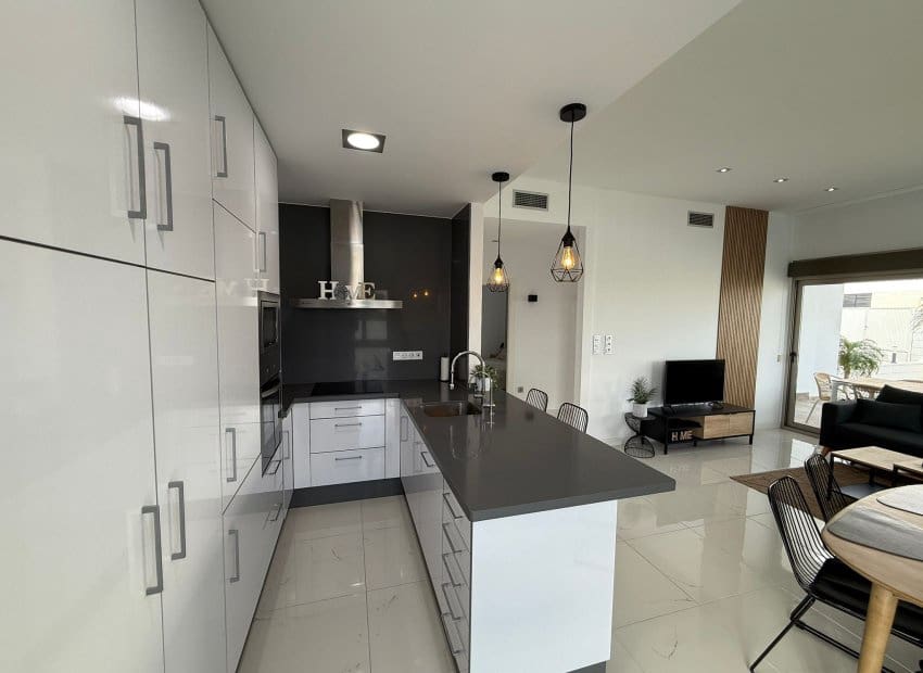 3 bedroom Villa for sale in Orihuela Costa with pool - € 489,000 (Ref: 9417632)