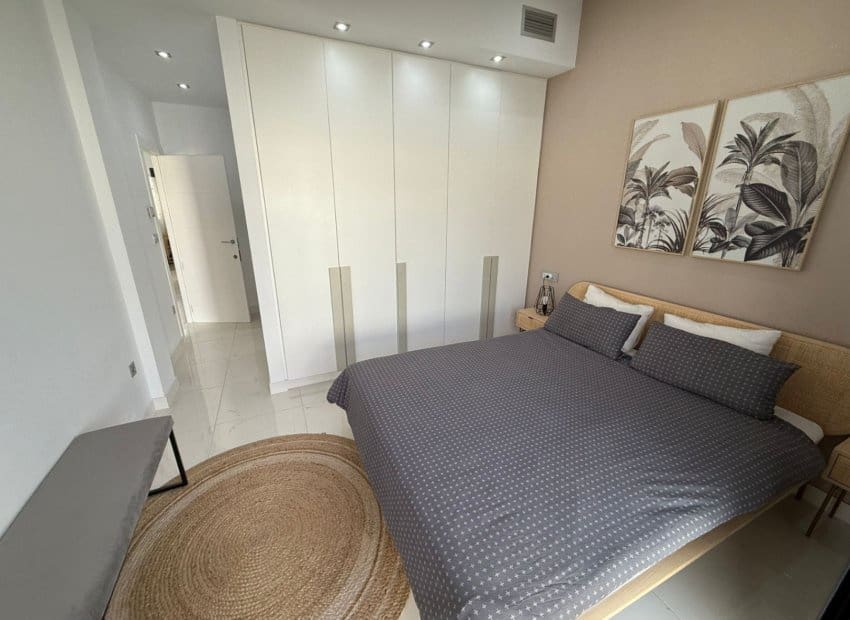 3 bedroom Villa for sale in Orihuela Costa with pool - € 489,000 (Ref: 9417632)