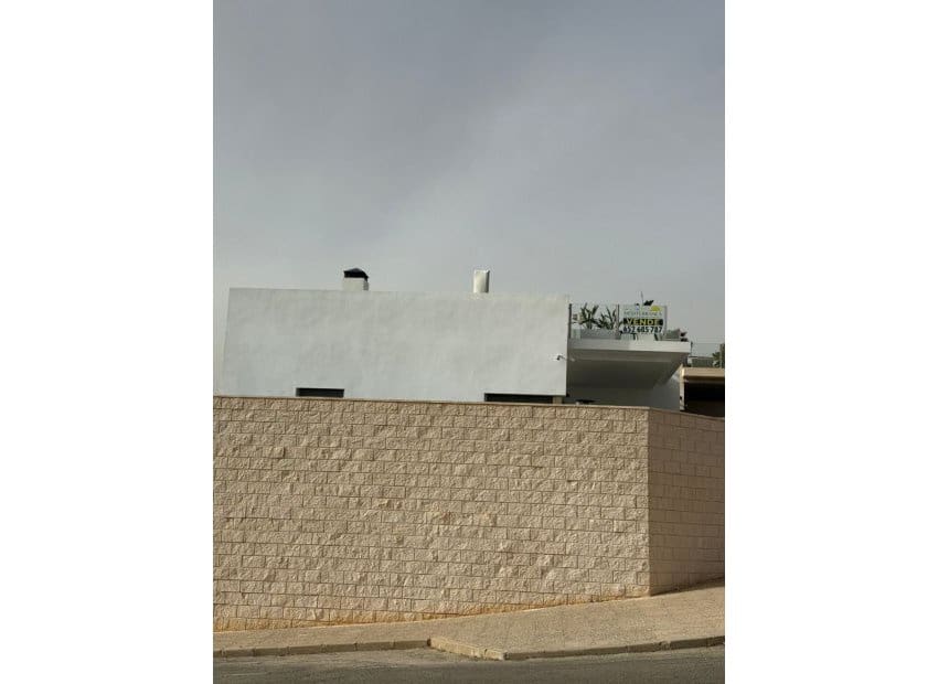 3 bedroom Villa for sale in Orihuela Costa with pool - € 489,000 (Ref: 9417632)