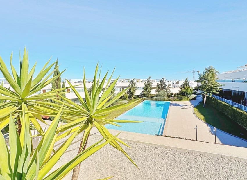 3 chambre Penthouse à vendre à Torrevieja - 360 000 € (Ref: 9417633)
