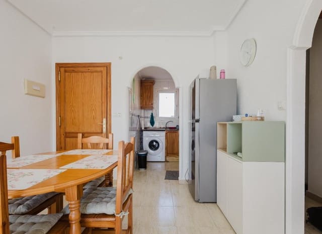 2 bedroom Bungalow for sale in Parque de las Naciones, Torrevieja with pool - € 139,900 (Ref: 9417634)