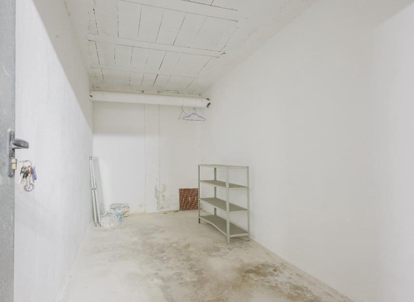 2 sypialnia Bungalow na sprzedaż w Torrevieja z basenem - 139 900 € (Ref: 9417634)