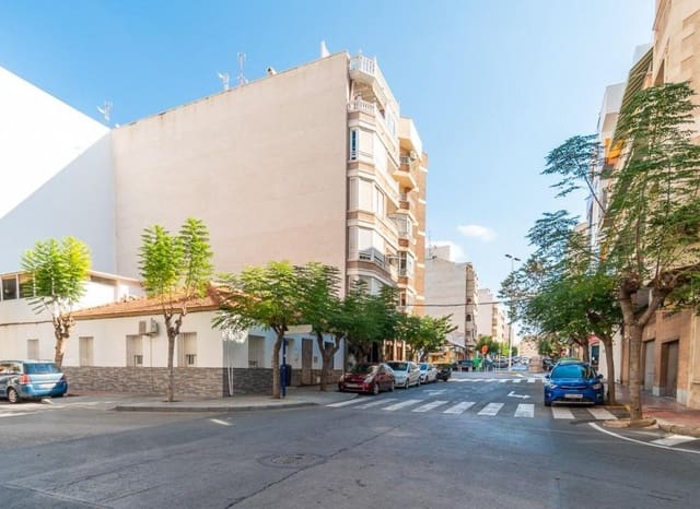 3 soveværelse Lejlighed til salg i Centro - Muelle Pesquero, Torrevieja - € 209.000 (Ref: 9417636)