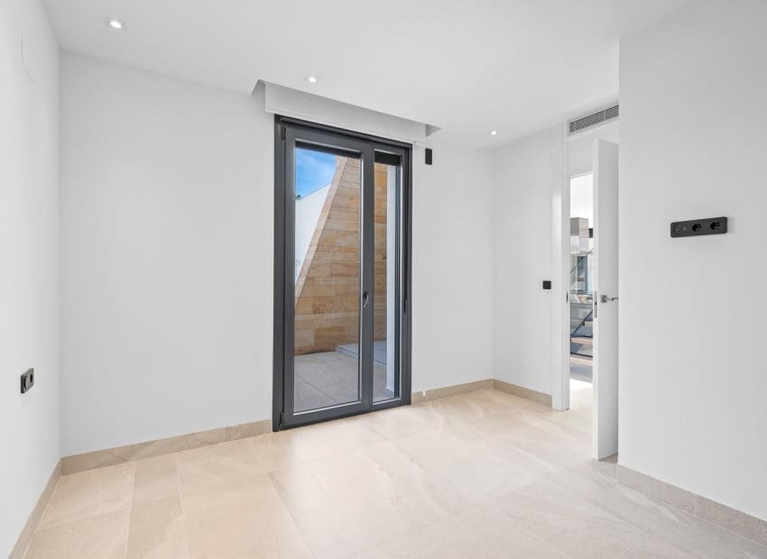 3 soverom Villa til salgs i Orihuela Costa med svømmebasseng - € 565 000 (Ref: 9417639)