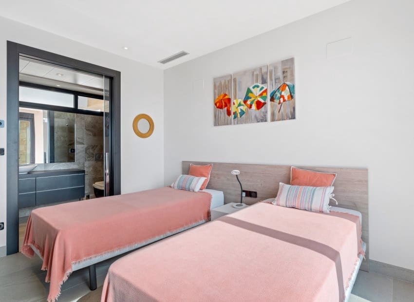 3 soverom Villa til salgs i Orihuela Costa med svømmebasseng - € 565 000 (Ref: 9417639)