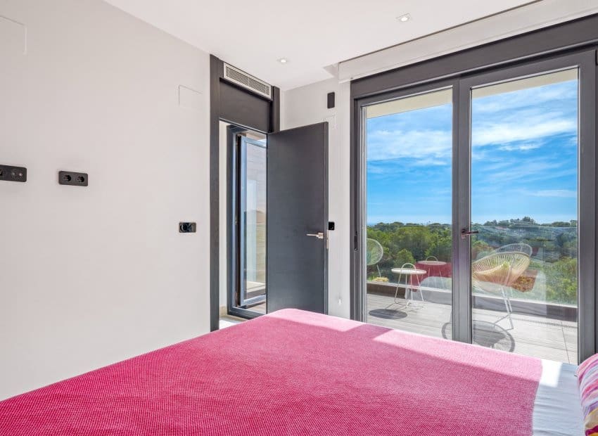 3 soverom Villa til salgs i Orihuela Costa med svømmebasseng - € 565 000 (Ref: 9417639)