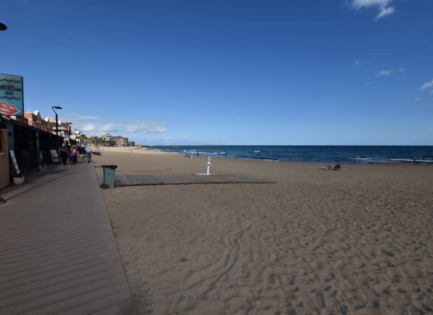 3 camera da letto Casa in vendita in La Mata con piscina - 192.000 € (Rif: 9417640)