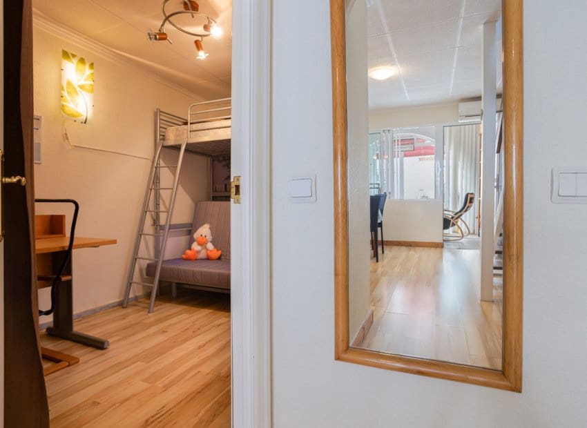 3 slaapkamer Bungalow te koop in Torrevieja - € 146.900 (Ref: 9417641)