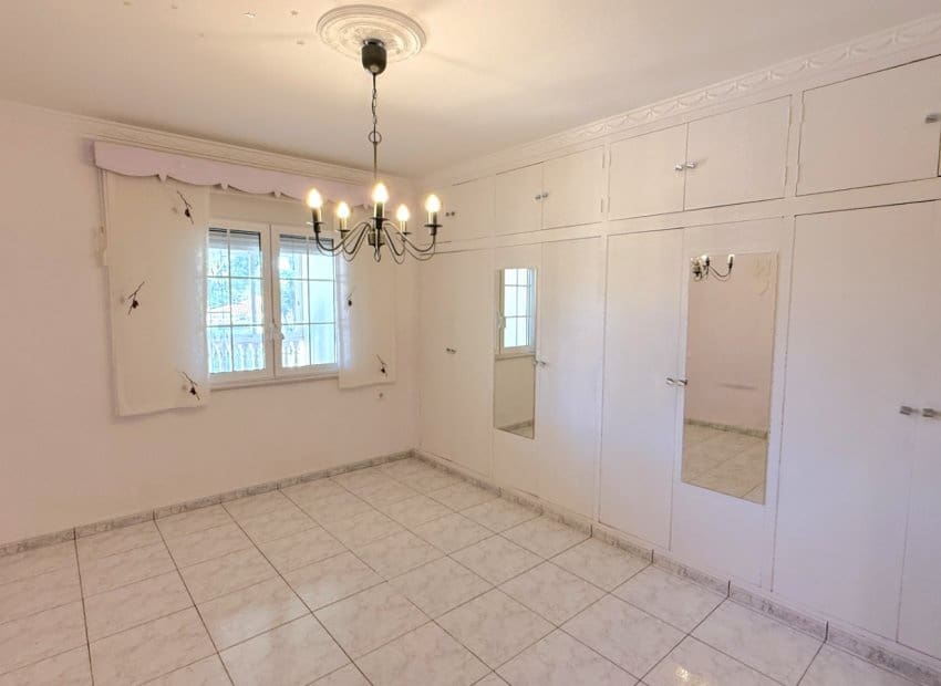 4 Zimmer Villa zu verkaufen in Pilar de la Horadada mit Pool - 480.000 € (Ref: 9417642)