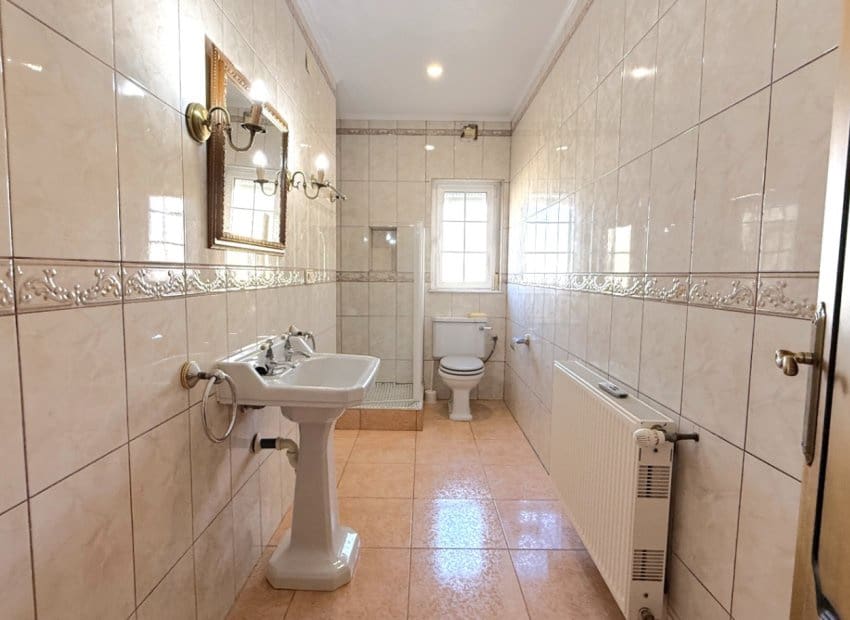 4 Zimmer Villa zu verkaufen in Pilar de la Horadada mit Pool - 480.000 € (Ref: 9417642)