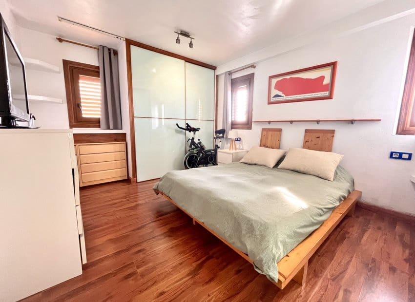 1 makuuhuone Huoneisto myytävänä paikassa Torrevieja mukana uima-altaan - 155 000 € (Ref: 9420092)