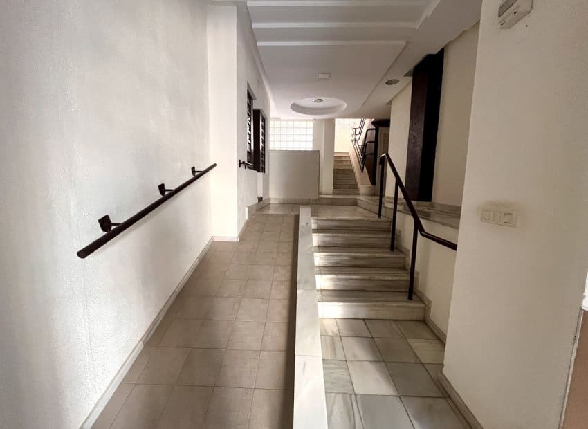 1 makuuhuone Huoneisto myytävänä paikassa Torrevieja mukana uima-altaan - 155 000 € (Ref: 9420092)