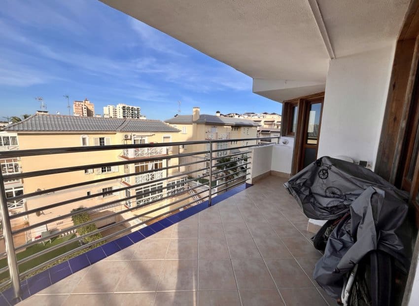 1 makuuhuone Huoneisto myytävänä paikassa Torrevieja mukana uima-altaan - 155 000 € (Ref: 9420092)
