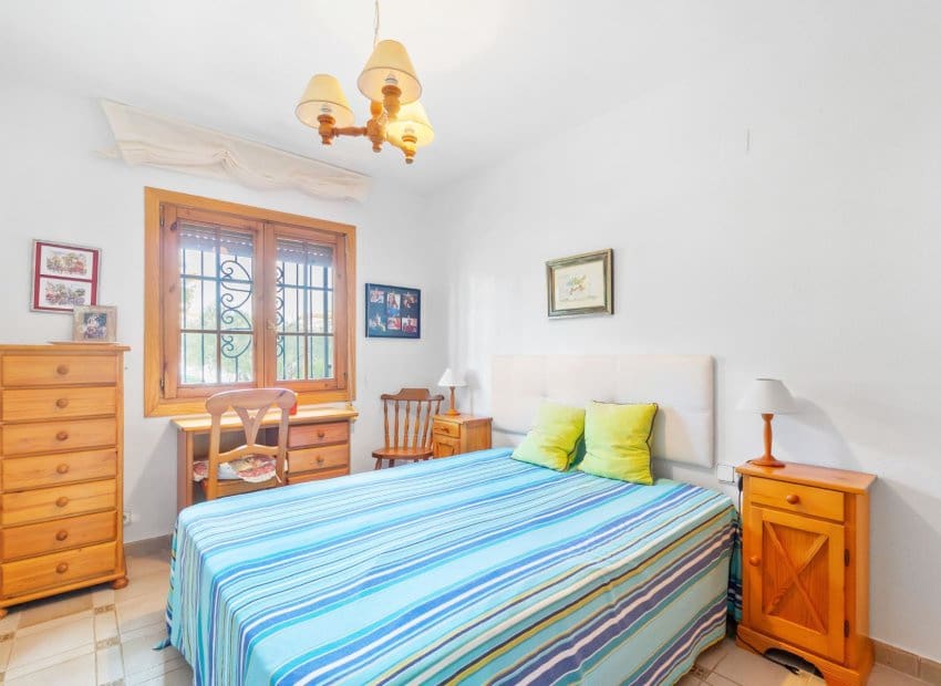 3 soverom Rekkehus til salgs i Villamartin med svømmebasseng - € 199 000 (Ref: 9420094)