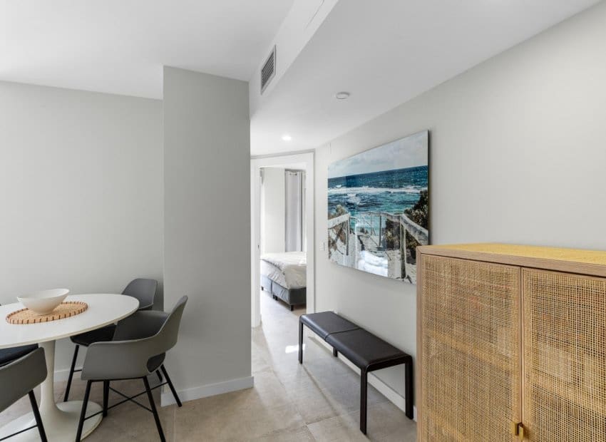 3 soveværelse Lejlighed til salg i Alicante by - € 370.000 (Ref: 9420097)