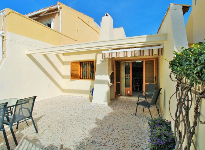 1 bedroom Bungalow for sale in La Chismosa - € 109,900 (Ref: 9426245)