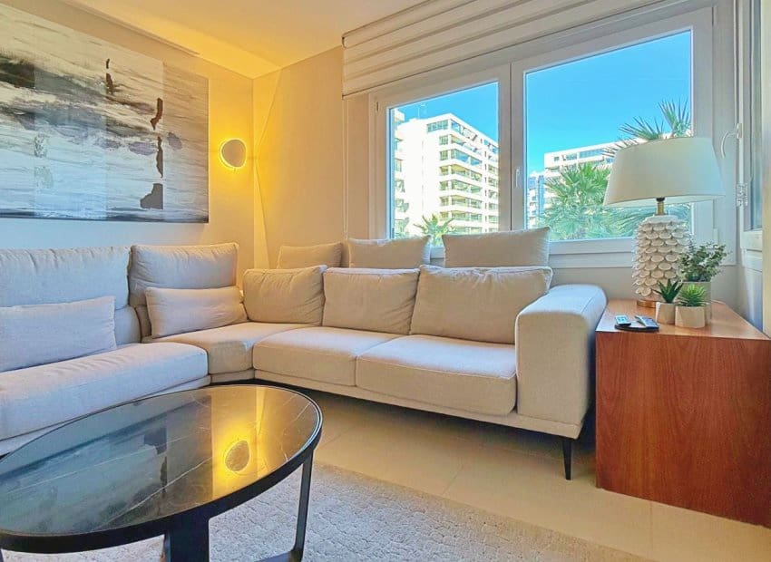 2 soveværelse Strandlejlighed til salg i Punta Prima - € 475.000 (Ref: 9426247)