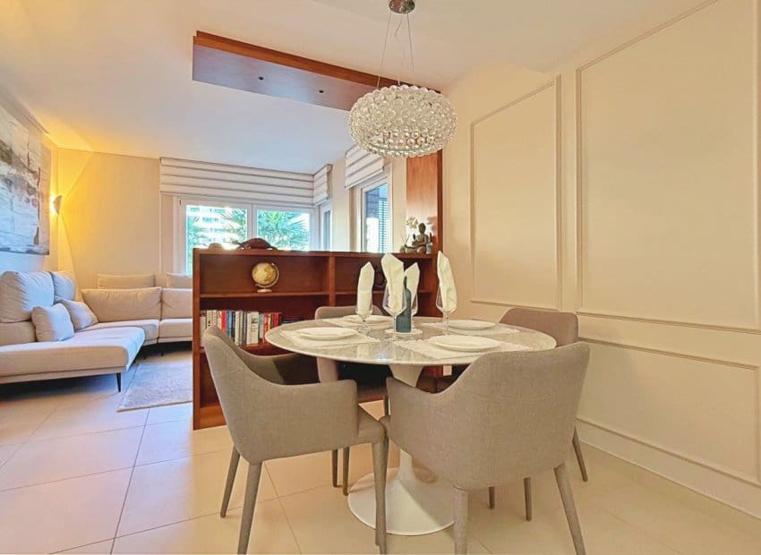 2 soveværelse Strandlejlighed til salg i Punta Prima - € 475.000 (Ref: 9426247)