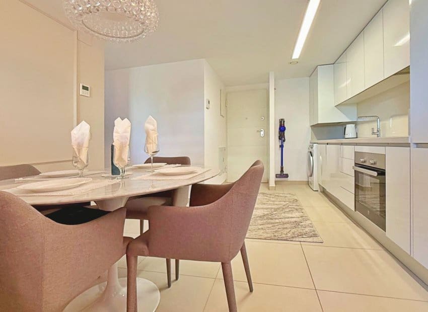 2 soveværelse Strandlejlighed til salg i Punta Prima - € 475.000 (Ref: 9426247)