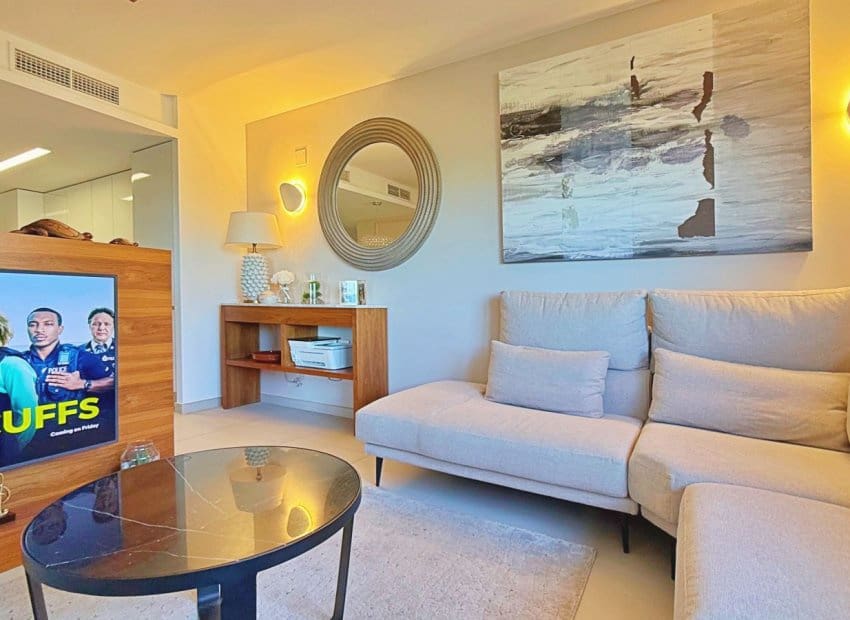 2 soveværelse Strandlejlighed til salg i Punta Prima - € 475.000 (Ref: 9426247)