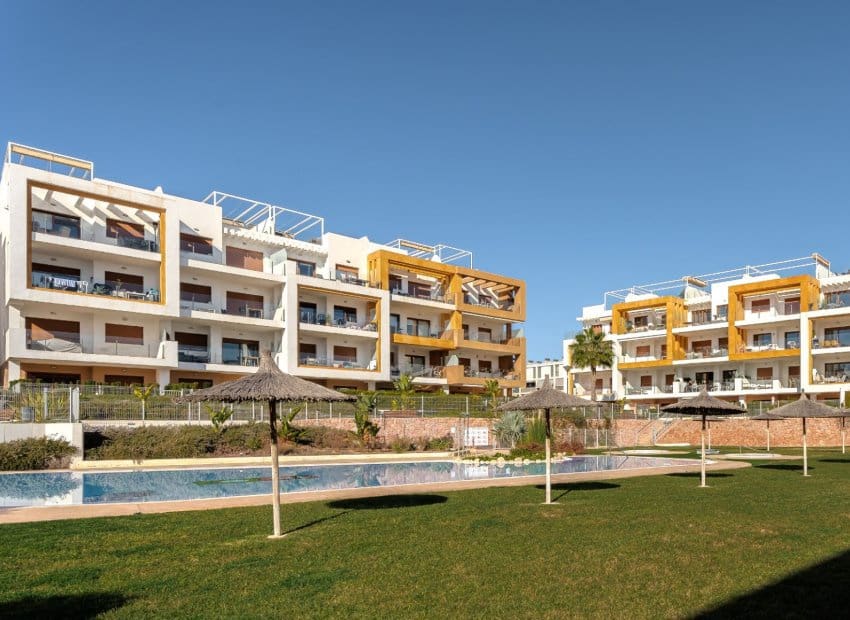 2 makuuhuone Huoneisto myytävänä paikassa Los Dolses mukana uima-altaan - 285 000 € (Ref: 9426249)