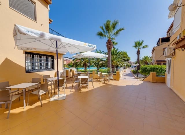 Studio for sale in La Mata, Torrevieja with pool - € 99,990 (Ref: 9428208)