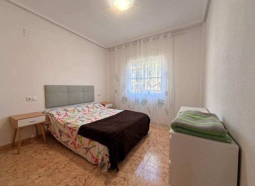 2 chambre Bungalow à vendre à Filipinas avec piscine - 154 000 € (Ref: 9428210)